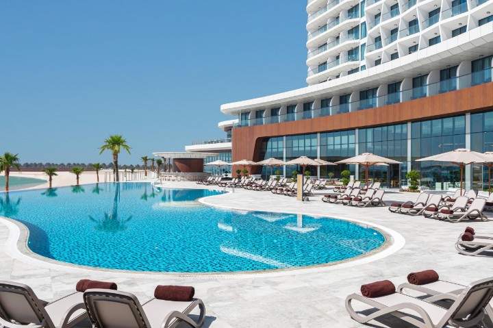 Hampton by Hilton Marjan Island SAE